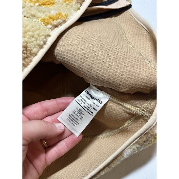 PATAGONIA Take Root Natural Classic Retro-X Fleece Vest Size XS - Picture 5 of 6